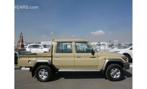Buy Import Toyota Land Cruiser Beige Car in Import - Dubai in Agalega Islands Buy Import Toyota Land Cruiser Beige Car in Import - Dubai in Agalega Islands