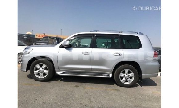 Buy Import Toyota Land Cruiser Other Car in Import - Dubai in Agalega Islands Buy Import Toyota Land Cruiser Other Car in Import - Dubai in Agalega Islands