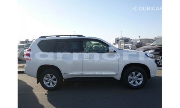Buy Import Toyota Prado White Car in Import - Dubai in Agalega Islands Buy Import Toyota Prado White Car in Import - Dubai in Agalega Islands