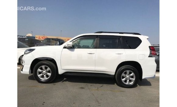 Buy Import Toyota Prado White Car in Import - Dubai in Agalega Islands Buy Import Toyota Prado White Car in Import - Dubai in Agalega Islands