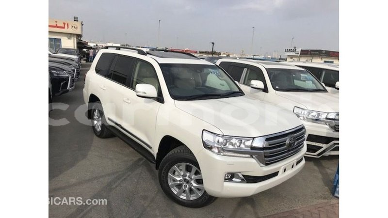 Big with watermark toyota land cruiser agalega islands import dubai 3737
