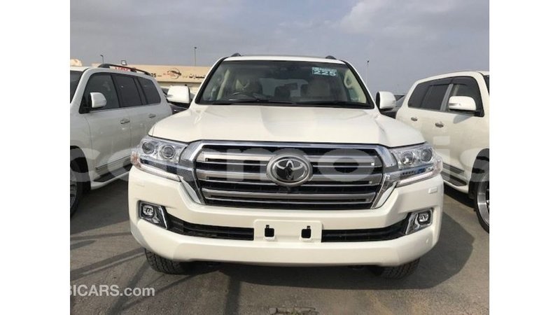 Big with watermark toyota land cruiser agalega islands import dubai 3737