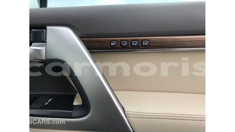 Big with watermark toyota land cruiser agalega islands import dubai 3737