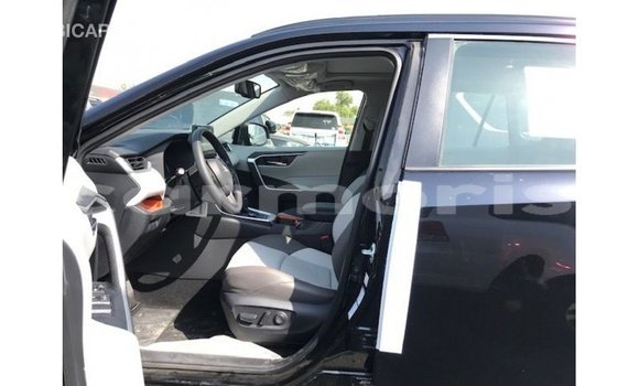 Buy Import Toyota HiAce Black Truck in Import - Dubai in Agalega Islands Buy Import Toyota HiAce Black Truck in Import - Dubai in Agalega Islands