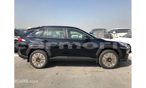 Buy Import Toyota HiAce Black Truck in Import - Dubai in Agalega Islands Buy Import Toyota HiAce Black Truck in Import - Dubai in Agalega Islands