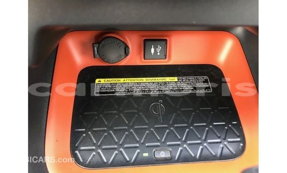 Buy Import Toyota HiAce Black Truck in Import - Dubai in Agalega Islands Buy Import Toyota HiAce Black Truck in Import - Dubai in Agalega Islands