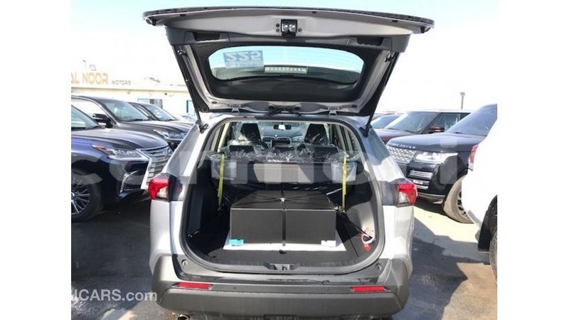 Big with watermark toyota hiace agalega islands import dubai 3743