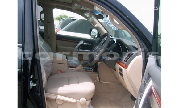 Buy Import Toyota Land Cruiser Black Car in Import - Dubai in Agalega Islands Buy Import Toyota Land Cruiser Black Car in Import - Dubai in Agalega Islands