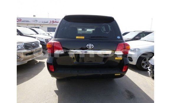 Buy Import Toyota Land Cruiser Black Car in Import - Dubai in Agalega Islands Buy Import Toyota Land Cruiser Black Car in Import - Dubai in Agalega Islands