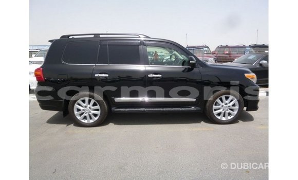 Acheter Import Voiture Toyota Land Cruiser Noir à Import - Dubai, Îles Agalega Acheter Import Voiture Toyota Land Cruiser Noir à Import - Dubai, Îles Agalega