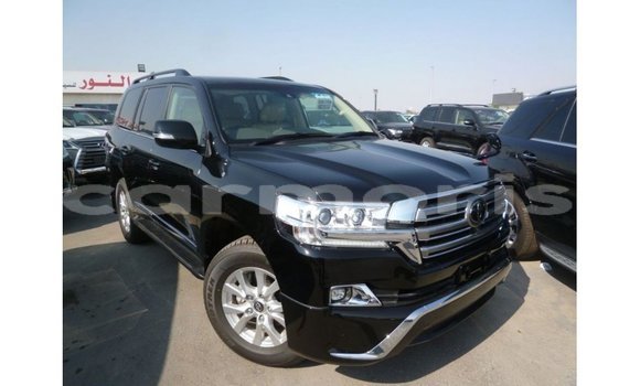 Acheter Import Voiture Toyota Land Cruiser Noir à Import - Dubai, Îles Agalega Acheter Import Voiture Toyota Land Cruiser Noir à Import - Dubai, Îles Agalega