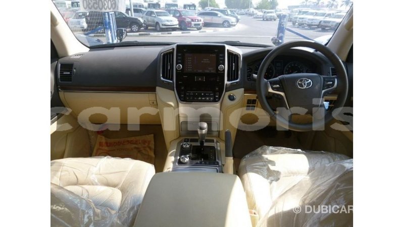 Big with watermark toyota land cruiser agalega islands import dubai 3752