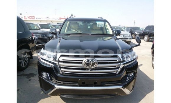 Acheter Import Voiture Toyota Land Cruiser Noir à Import - Dubai, Îles Agalega Acheter Import Voiture Toyota Land Cruiser Noir à Import - Dubai, Îles Agalega