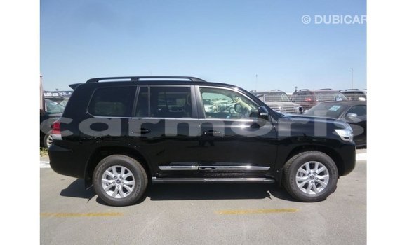 Acheter Import Voiture Toyota Land Cruiser Noir à Import - Dubai, Îles Agalega Acheter Import Voiture Toyota Land Cruiser Noir à Import - Dubai, Îles Agalega