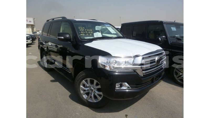 Big with watermark toyota land cruiser agalega islands import dubai 3754