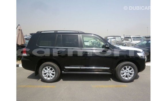 Acheter Import Voiture Toyota Land Cruiser Noir à Import - Dubai, Îles Agalega Acheter Import Voiture Toyota Land Cruiser Noir à Import - Dubai, Îles Agalega
