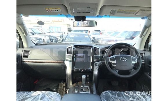 Buy Import Toyota Land Cruiser Other Car in Import - Dubai in Agalega Islands Buy Import Toyota Land Cruiser Other Car in Import - Dubai in Agalega Islands
