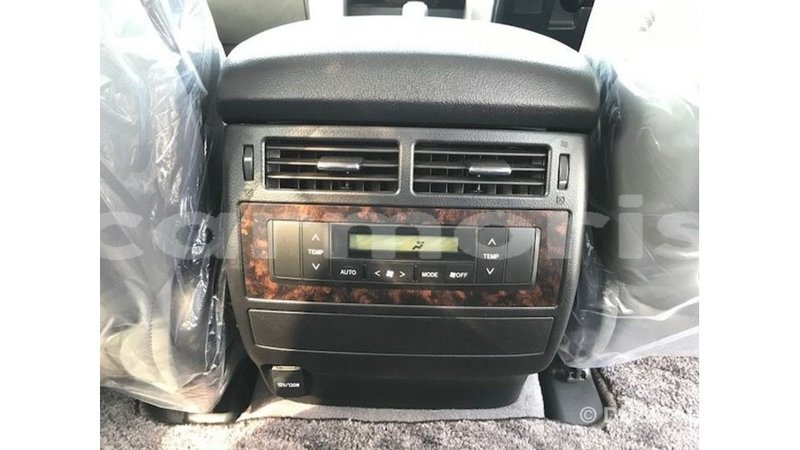 Big with watermark toyota land cruiser agalega islands import dubai 3760