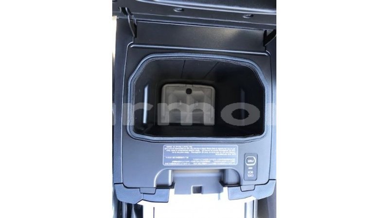 Big with watermark toyota land cruiser agalega islands import dubai 3763