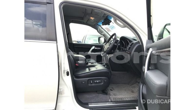 Big with watermark toyota land cruiser agalega islands import dubai 3764