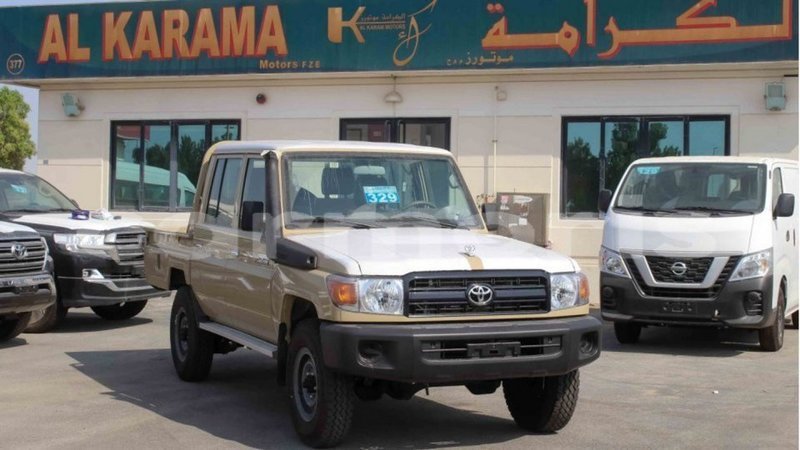 Big with watermark toyota land cruiser agalega islands import dubai 3773