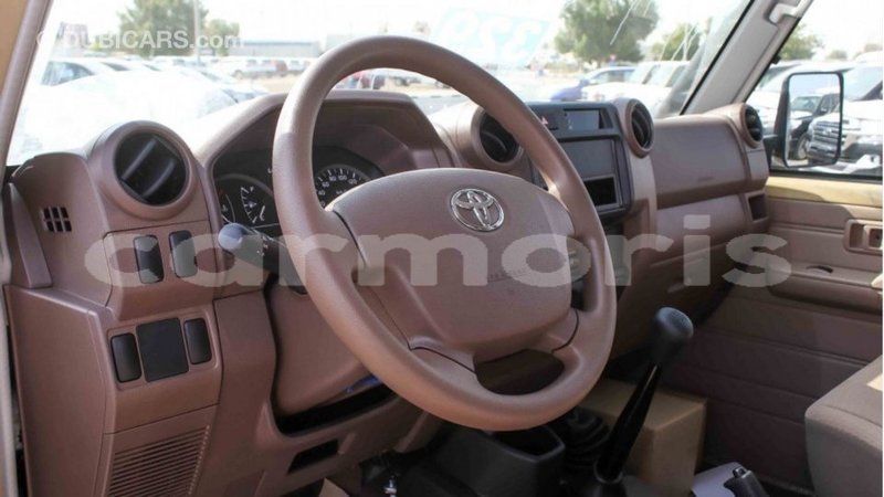Big with watermark toyota land cruiser agalega islands import dubai 3773