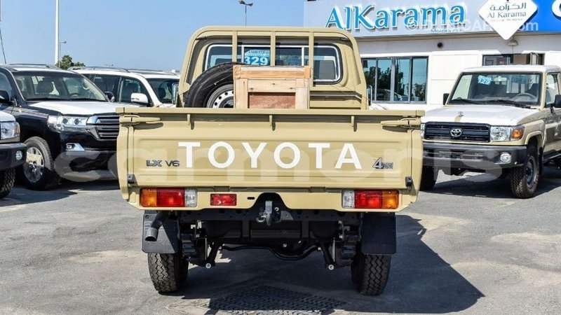 Big with watermark toyota land cruiser agalega islands import dubai 3778
