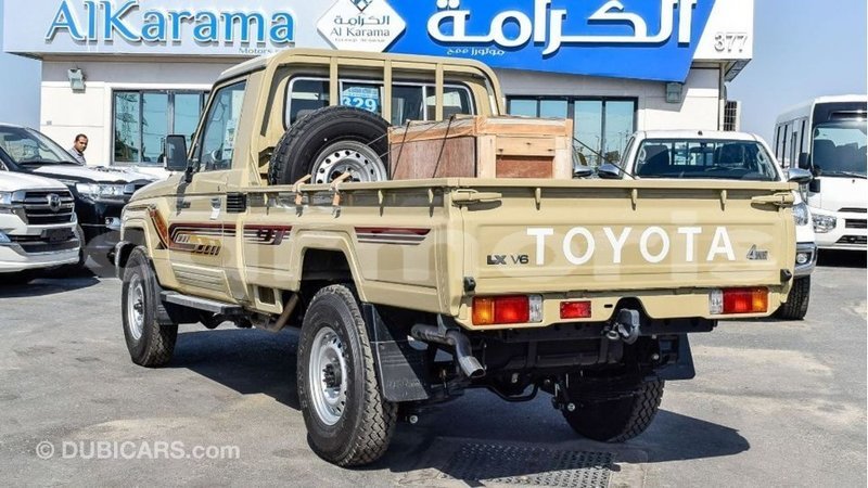 Big with watermark toyota land cruiser agalega islands import dubai 3778