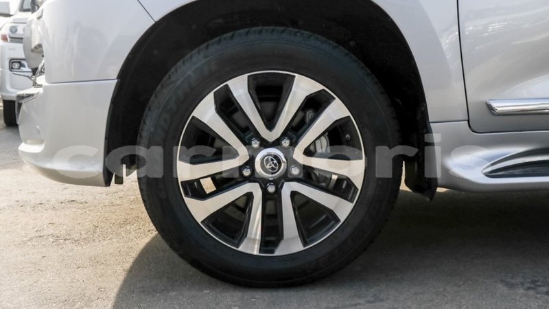 Big with watermark toyota land cruiser agalega islands import dubai 3785