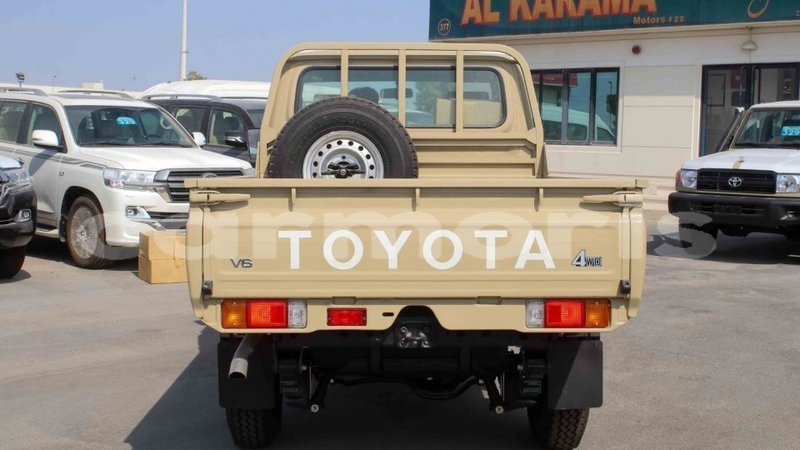 Big with watermark toyota land cruiser agalega islands import dubai 3788
