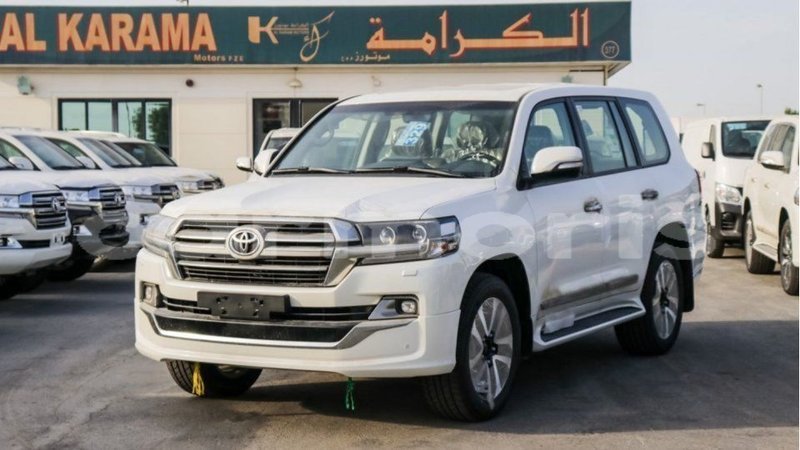 Big with watermark toyota land cruiser agalega islands import dubai 3791