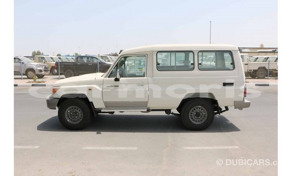 Buy Import Toyota Land Cruiser White Car in Import - Dubai in Agalega Islands Buy Import Toyota Land Cruiser White Car in Import - Dubai in Agalega Islands