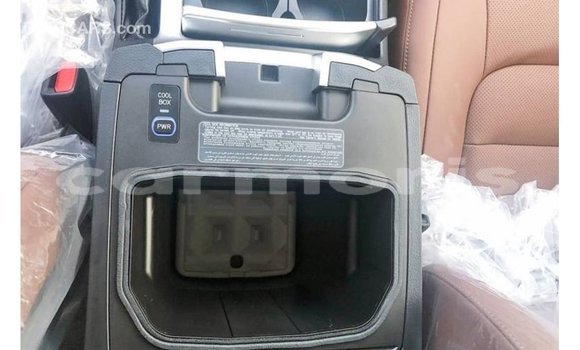 Buy Import Toyota Land Cruiser Black Car in Import - Dubai in Agalega Islands Buy Import Toyota Land Cruiser Black Car in Import - Dubai in Agalega Islands