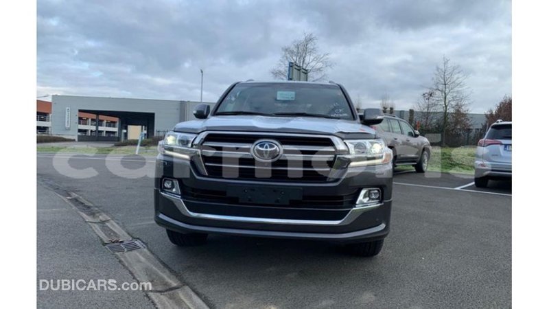 Big with watermark toyota land cruiser agalega islands import dubai 3799