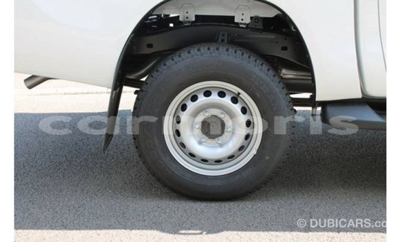 Buy Import Toyota Hilux White Car in Import - Dubai in Agalega Islands Buy Import Toyota Hilux White Car in Import - Dubai in Agalega Islands