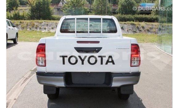 Buy Import Toyota Hilux White Car in Import - Dubai in Agalega Islands Buy Import Toyota Hilux White Car in Import - Dubai in Agalega Islands