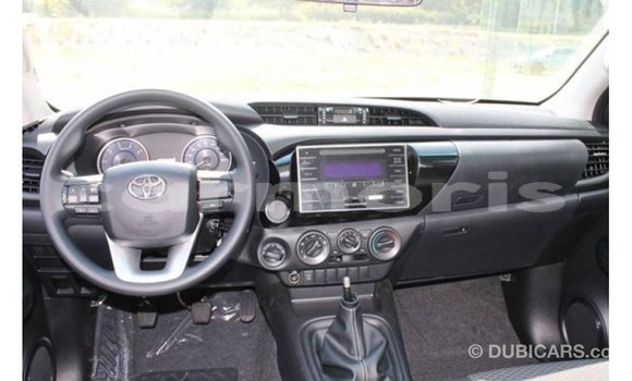 Buy Import Toyota Hilux White Car in Import - Dubai in Agalega Islands Buy Import Toyota Hilux White Car in Import - Dubai in Agalega Islands