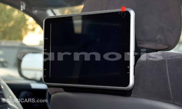 Acheter Import Voiture Toyota Land Cruiser Blanc à Import - Dubai, Îles Agalega Acheter Import Voiture Toyota Land Cruiser Blanc à Import - Dubai, Îles Agalega