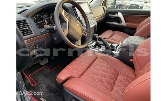 Buy Import Toyota Land Cruiser Black Car in Import - Dubai in Agalega Islands Buy Import Toyota Land Cruiser Black Car in Import - Dubai in Agalega Islands