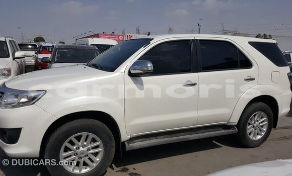 Buy Import Toyota Fortuner White Car in Import - Dubai in Agalega Islands Buy Import Toyota Fortuner White Car in Import - Dubai in Agalega Islands