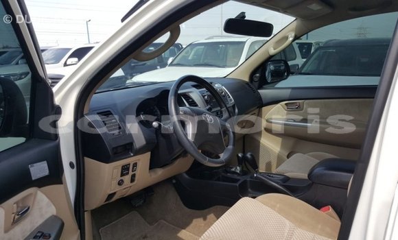 Buy Import Toyota Fortuner White Car in Import - Dubai in Agalega Islands Buy Import Toyota Fortuner White Car in Import - Dubai in Agalega Islands