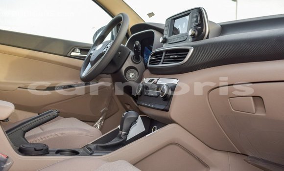 Buy Import Hyundai Tucson White Car in Import - Dubai in Agalega Islands Buy Import Hyundai Tucson White Car in Import - Dubai in Agalega Islands
