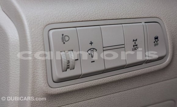 Buy Import Hyundai Tucson White Car in Import - Dubai in Agalega Islands Buy Import Hyundai Tucson White Car in Import - Dubai in Agalega Islands