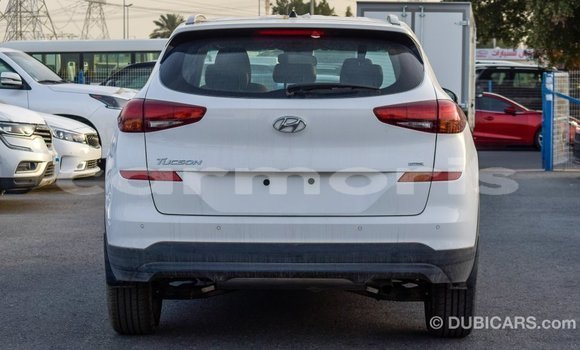 Buy Import Hyundai Tucson White Car in Import - Dubai in Agalega Islands Buy Import Hyundai Tucson White Car in Import - Dubai in Agalega Islands
