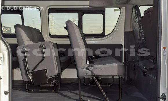 Buy Import Toyota Hiace White Car in Import - Dubai in Agalega Islands Buy Import Toyota Hiace White Car in Import - Dubai in Agalega Islands
