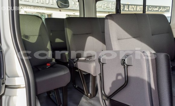 Buy Import Toyota Hiace White Car in Import - Dubai in Agalega Islands Buy Import Toyota Hiace White Car in Import - Dubai in Agalega Islands