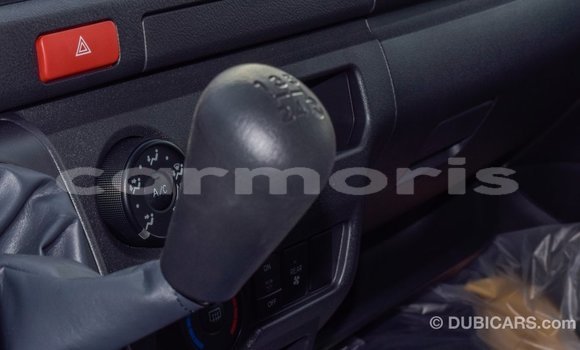 Buy Import Toyota Hiace White Car in Import - Dubai in Agalega Islands Buy Import Toyota Hiace White Car in Import - Dubai in Agalega Islands