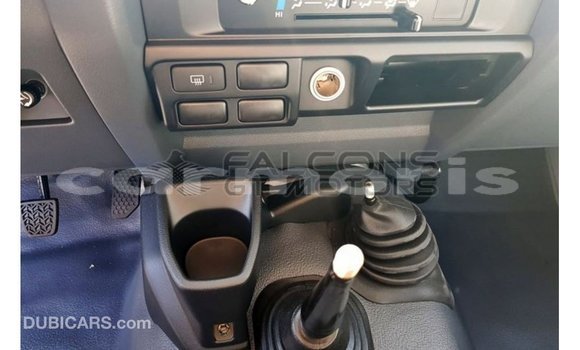 Buy Import Toyota Land Cruiser White Car in Import - Dubai in Agalega Islands Buy Import Toyota Land Cruiser White Car in Import - Dubai in Agalega Islands