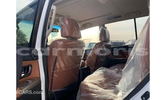 Buy Import Mitsubishi Pajero White Car in Import - Dubai in Agalega Islands Buy Import Mitsubishi Pajero White Car in Import - Dubai in Agalega Islands