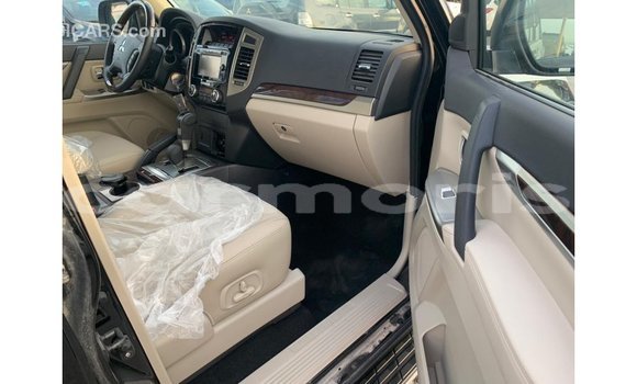 Buy Import Mitsubishi Pajero Black Car in Import - Dubai in Agalega Islands Buy Import Mitsubishi Pajero Black Car in Import - Dubai in Agalega Islands